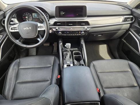 Used 2022 Kia Telluride S FWD image 21