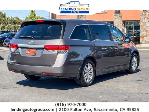 Used 2016 Honda Odyssey EX image 4