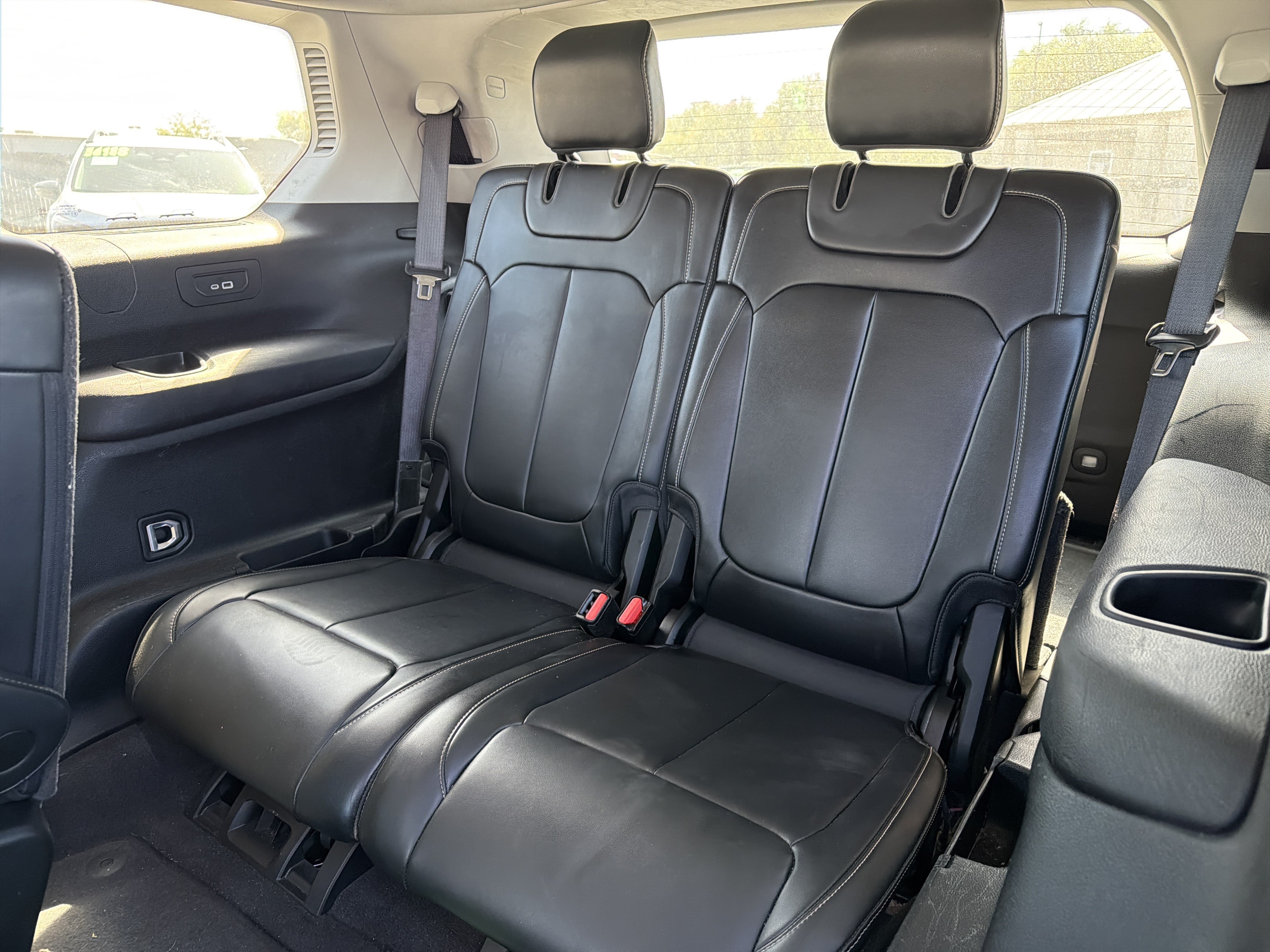 Used 2021 Jeep Grand Cherokee L Limited AWD/4WD image 14
