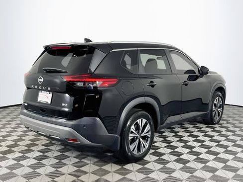 Used 2022 Nissan Rogue SV w/ SV Premium Package FWD image 8