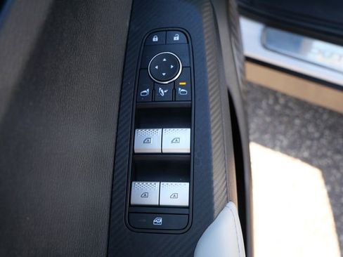 Used 2025 Mitsubishi Outlander SE AWD/4WD image 16