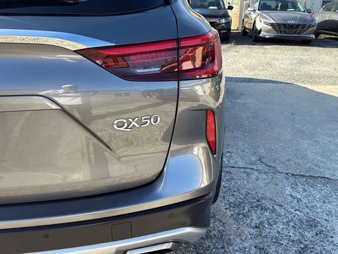 Used 2019 INFINITI QX50 Essential w/ Premium Heat Package image 10