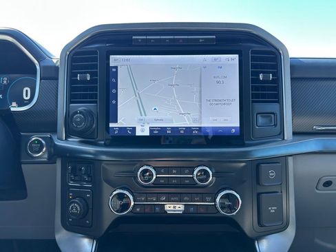Used 2022 Ford F150 Limited image 5