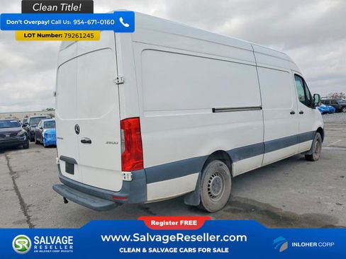 Used 2021 Mercedes-Benz Sprinter 2500 w/ Driver Convenience Package image 4