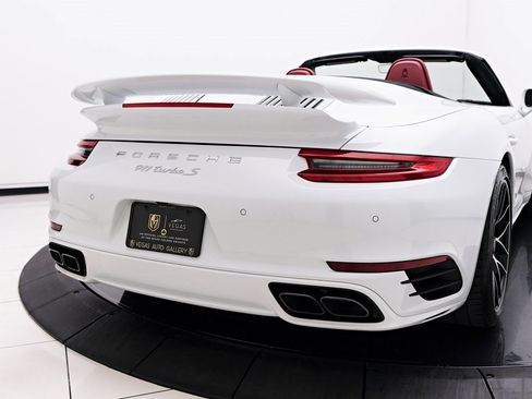 Used 2019 Porsche 911 Turbo S image 27