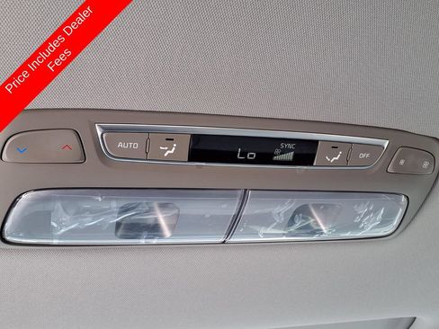 Used 2025 Kia Telluride S AWD/4WD image 15
