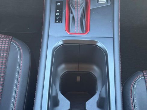 New 2026 Nissan Kicks SR image 12