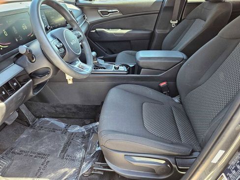 Certified 2024 Kia Sportage LX FWD image 15