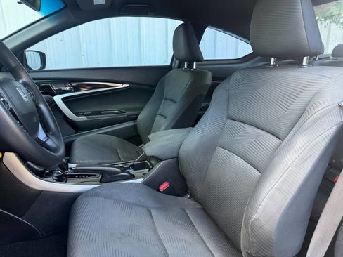 Used 2017 Honda Accord LX-S image 9