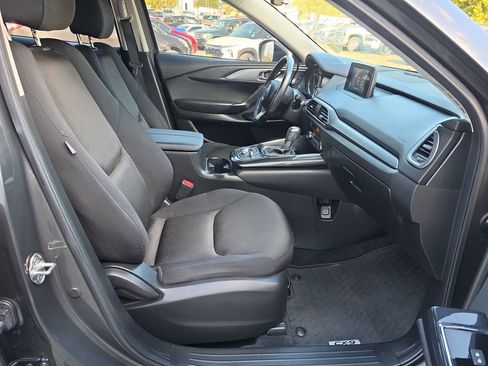 Used 2018 MAZDA CX-9 Sport image 30