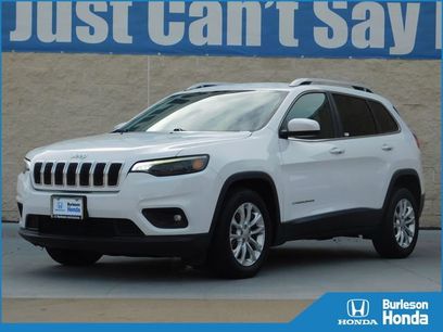 Used 2019 Jeep Cherokee Latitude w/ Popular Appearance Group