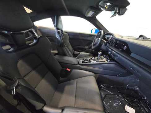 Used 2022 Porsche 911 GT3 RWD image 13