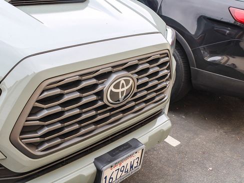 Used 2023 Toyota Tacoma TRD Sport w/ Black Out Package (TMS) RWD image 2