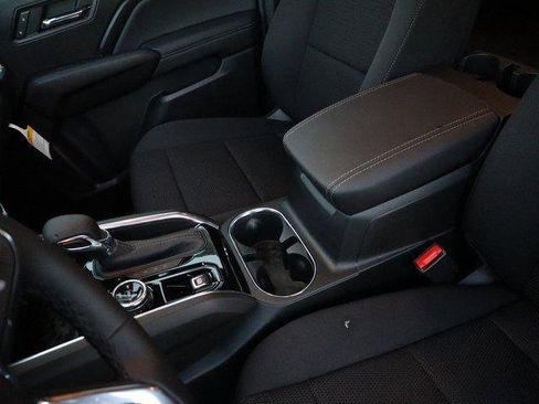 New 2026 GMC Canyon Elevation image 22