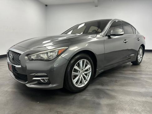 Used 2015 INFINITI Q50 Premium w/ Deluxe Touring Package AWD/4WD image 2