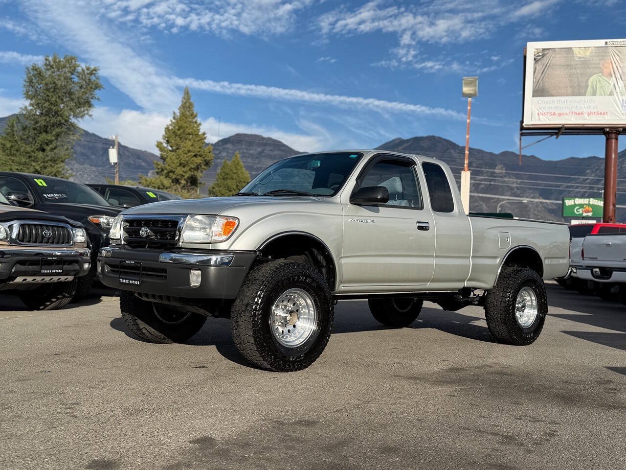 Used 2000 Toyota Tacoma 4x4 Xtracab image 57