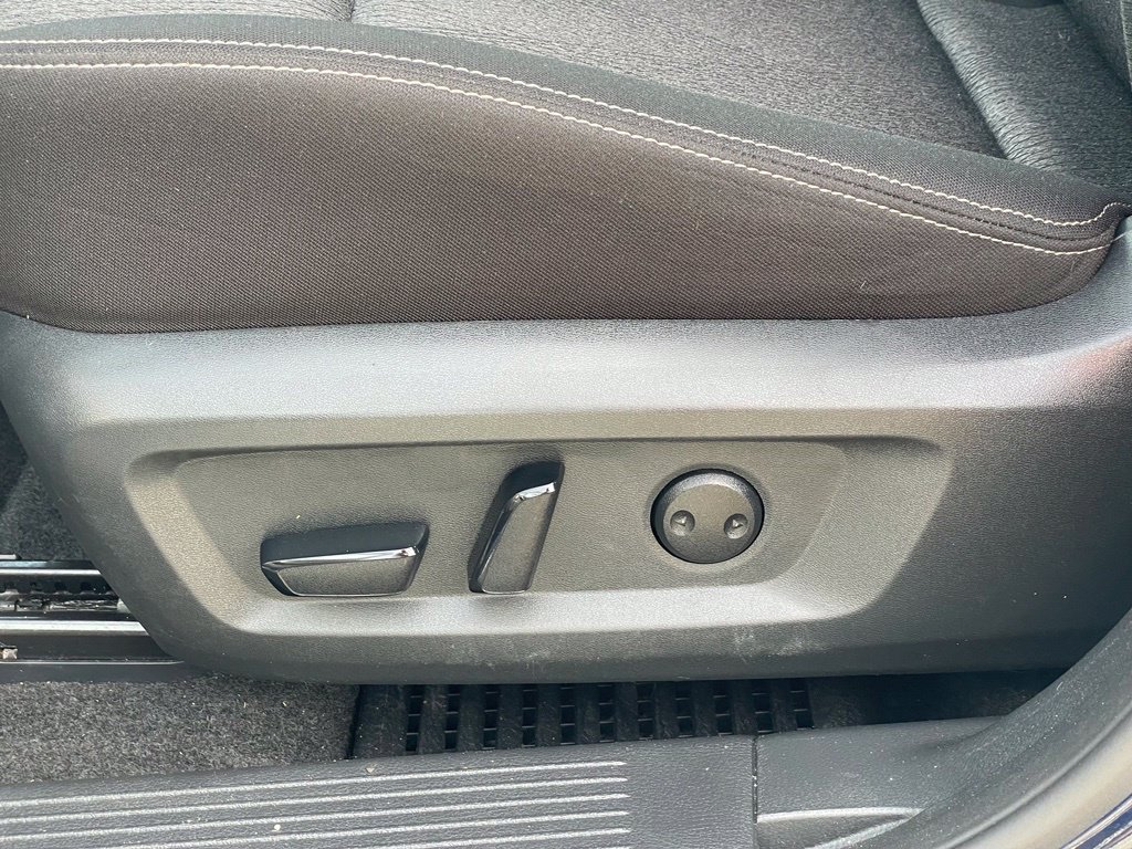 Certified 2024 Nissan Rogue SV AWD/4WD image 11