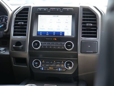 Used 2021 Ford Expedition XLT AWD/4WD image 22