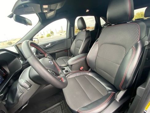 Used 2024 Ford Escape ST-Line w/ Tech Pack #1 image 10