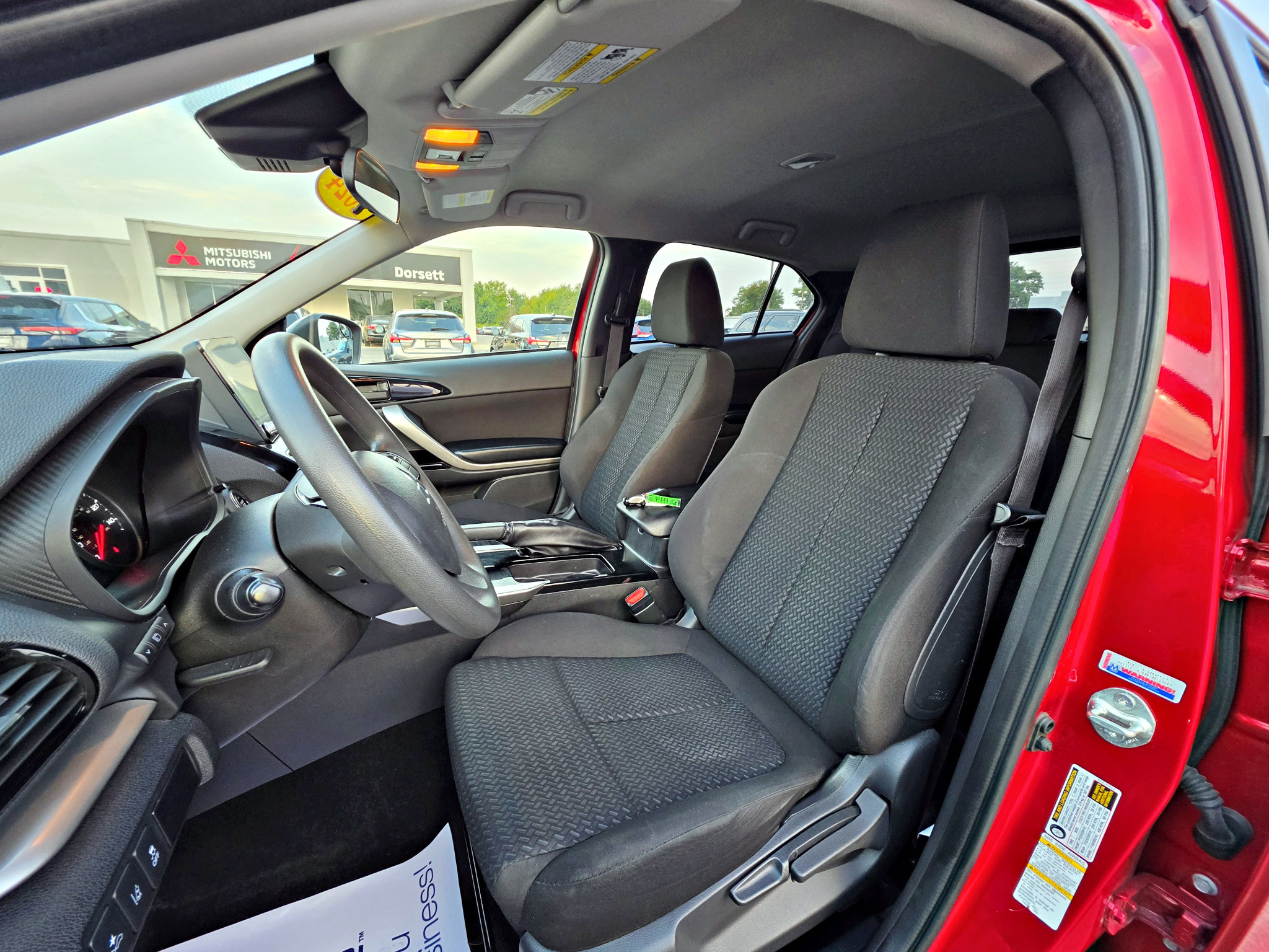 Used 2024 Mitsubishi Eclipse Cross LE AWD/4WD image 16