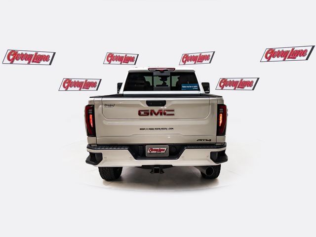 Used 2025 GMC Sierra 2500 AT4 w/ AT4 Premium Plus Package AWD/4WD image 5