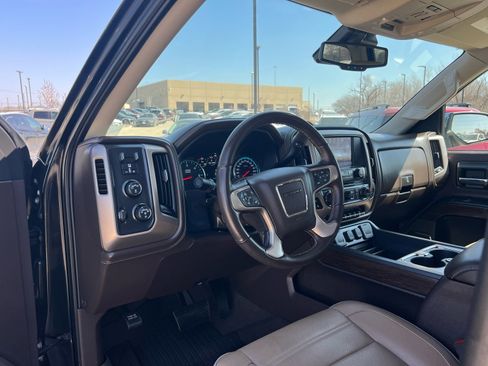 Used 2018 GMC Sierra 1500 Denali w/ Denali Ultimate Package image 21