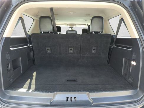 Used 2024 Ford Expedition Max XLT AWD/4WD image 6