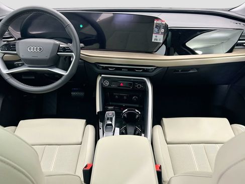 Certified 2025 Audi Q5 Premium Plus w/ Premium Plus AWD/4WD image 14