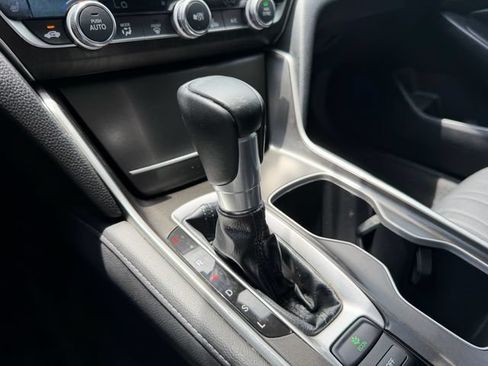 Used 2021 Honda Accord EX-L image 27