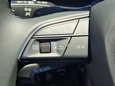 Used 2025 Audi Q3 2.0T Premium w/ Convenience Package image 19