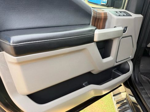 Used 2016 Ford F150 Lariat w/ Equipment Group 502A Luxury image 32