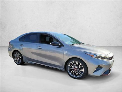Used 2024 Kia Forte GT FWD image 2