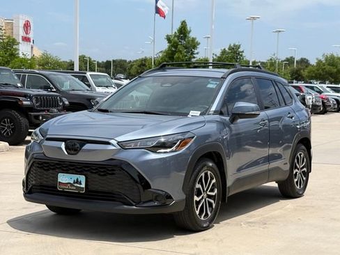 Used 2024 Toyota Corolla Cross AWD Hybrid image 5