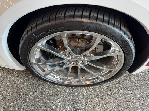 Used 2019 Chevrolet Corvette Grand Sport w/ Battery Protection Package RWD image 14