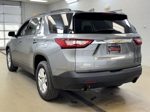 Used 2019 Chevrolet Traverse LT image 7