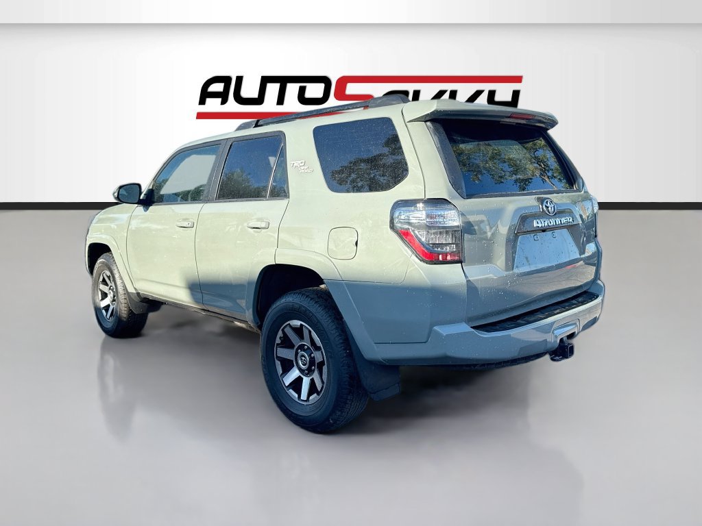 Used 2023 Toyota 4Runner TRD Off-Road Premium AWD/4WD image 5
