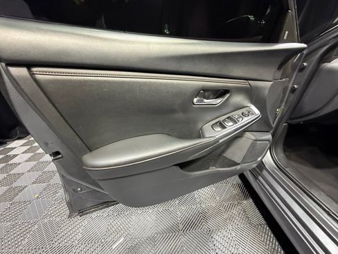 Certified 2023 Nissan Sentra SR w/ Midnight Edition Package image 13