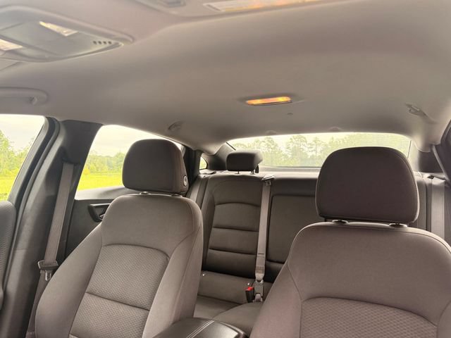 Used 2025 Chevrolet Malibu LT FWD image 11