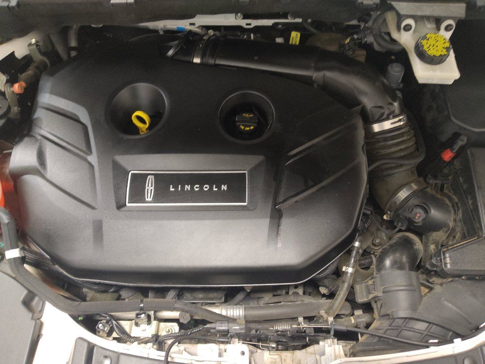 Used 2018 Lincoln MKC Select w/ Select Plus Package FWD image 30