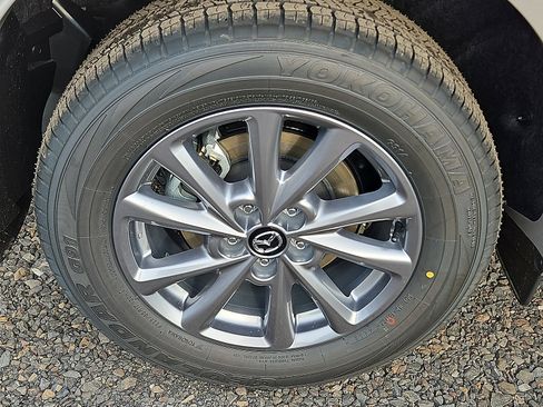 New 2025 MAZDA CX-5 AWD 2.5 S w/ Preferred Package image 7