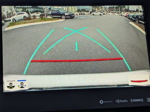 Used 2022 Toyota Avalon Touring image 25