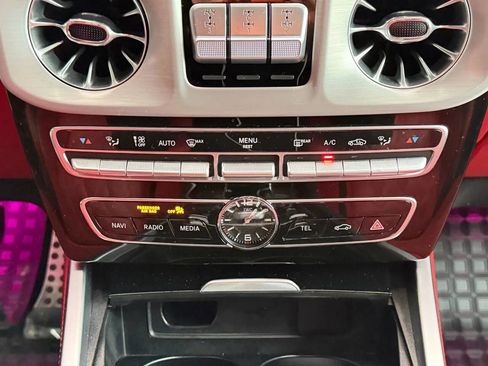 Used 2019 Mercedes-Benz G 63 AMG AMG G 63 AWD 4MATIC 4dr SUV image 30