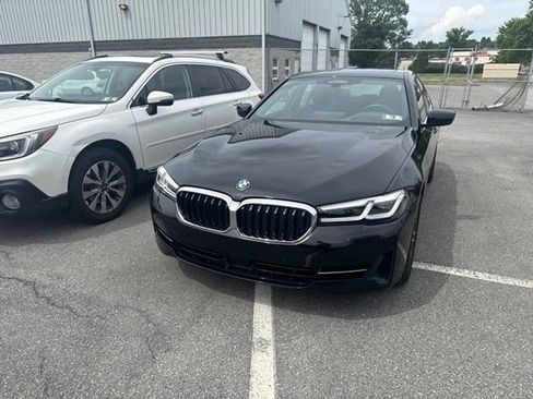 New 2023 BMW 530i xDrive w/ Premium Package AWD/4WD image 2