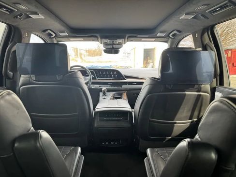 Used 2021 Cadillac Escalade Sport Platinum image 21