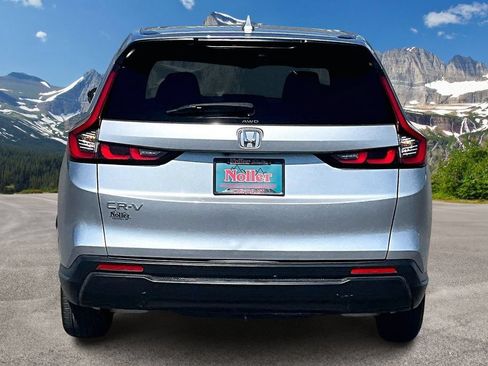 Used 2023 Honda CR-V EX image 4