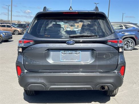 Certified 2025 Subaru Forester image 30