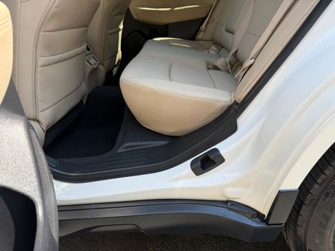 Used 2018 Subaru Outback 2.5i Limited AWD/4WD image 28