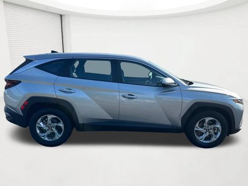 Used 2024 Hyundai Tucson SE FWD image 4