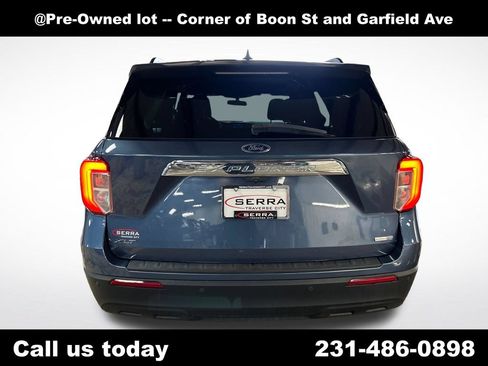 Used 2020 Ford Explorer XLT w/ Comfort Package AWD/4WD image 4
