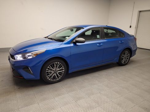 Used 2023 Kia Forte GT-Line image 2